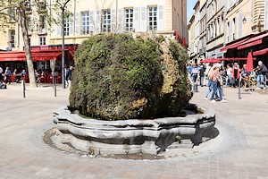 Fontaine moussue