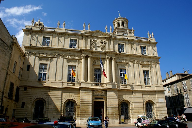 Arles (Bouches-du-Rhône) - Hôtel de ville