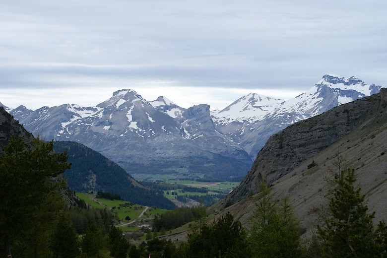 Col du Noyer (Hautes-Alpes) - Sommets Alpins dominant le Dévoluy