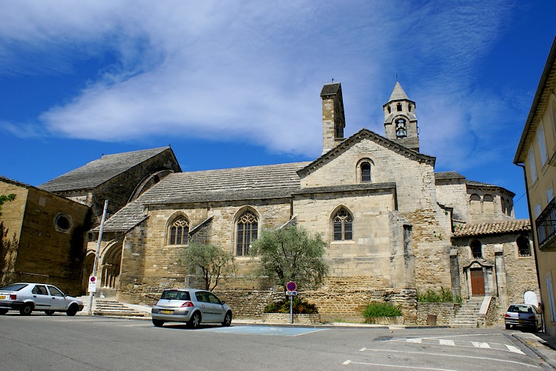 Valréas (Vaucluse) - Eglise Notre-Dame de Nazareth