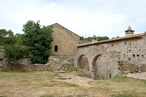 Ruines derrière l'abbaye