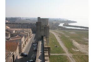 Au sommet de la Porte des Moulins