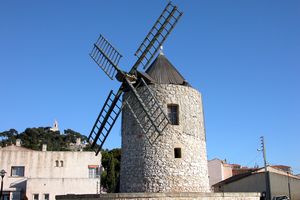 Un des 5 moulins d'Allauch