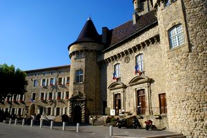 Retour devant le château