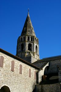 Zoom sur le clocher de l'église