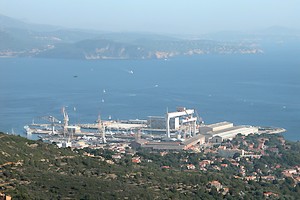 Zoom sur le chantier naval de La Ciotat