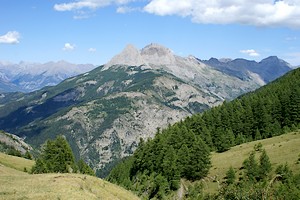 Montagne Chapeau de Gendarme