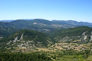 Descente du col en direction de la vallée de l'Ouvèze