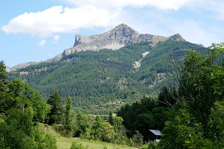 Colmars (Alpes-de-Haute-Provence) - Une montagne du Mercantour