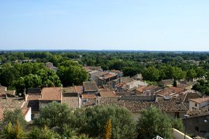 Dans les hauteurs du village