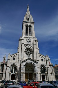 Notre-Dame-et-Saint-Arnoux 