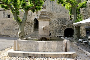 La fontaine de la Place Genty Pantaly