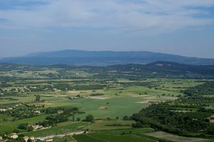 Paysage en direction du Grand Luberon