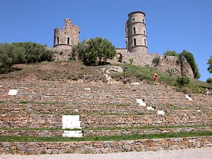 Château du début du 11e S.