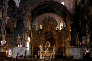 Intérieur de la collégiale