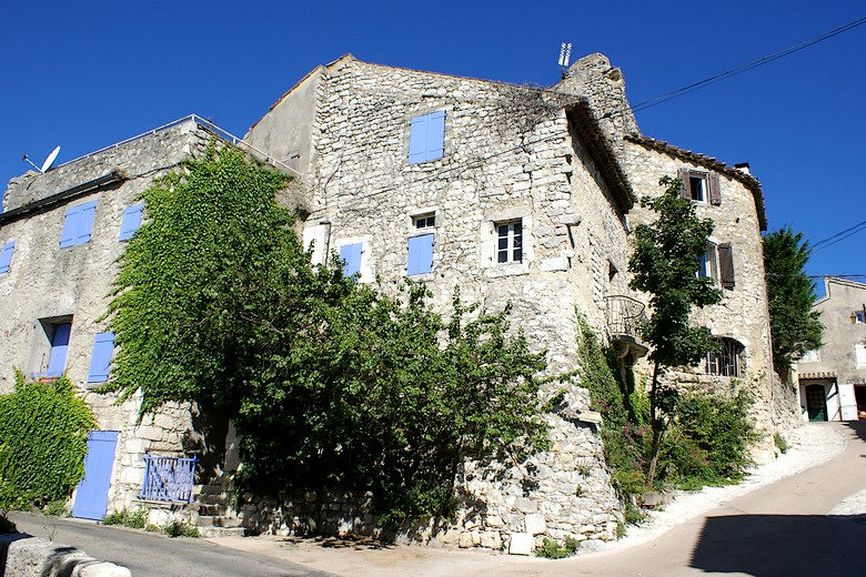 La Garde-Adhémar (Drôme) - Maisons anciennes