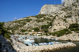 Petit port de la calanque de Morgiou