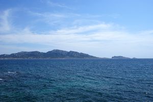 Vue en direction des Goudes et des Calanques