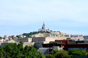 Zoom sur Notre-Dame de la Garde