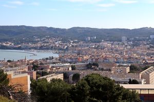 Autre point de vue sur la ville de Martigues