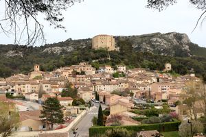 On quitte le village