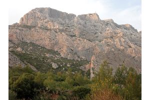Au pied de la Sainte-Victoire