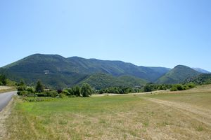 Montagnes en direction du Vaucluse