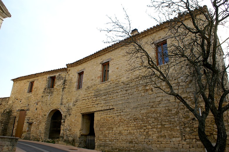 Mormoiron (Vaucluse) - Maison ancienne
