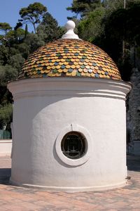 Monument sur la tour Bellenda
