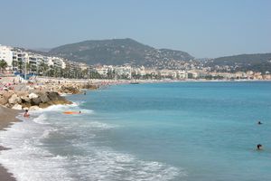 Vue étendue sur la promenade des Anglais