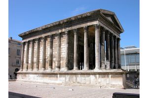 La Maison Carrée