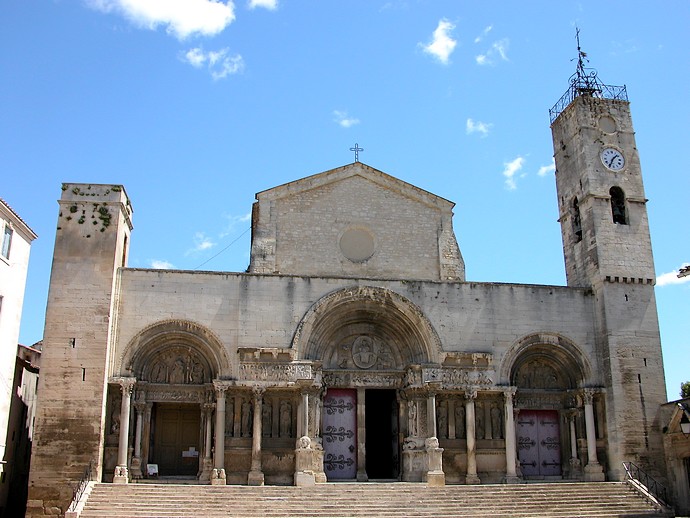 Saint-Gilles (Gard) - L'église