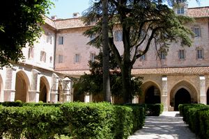 Cloître du Couvent Royal