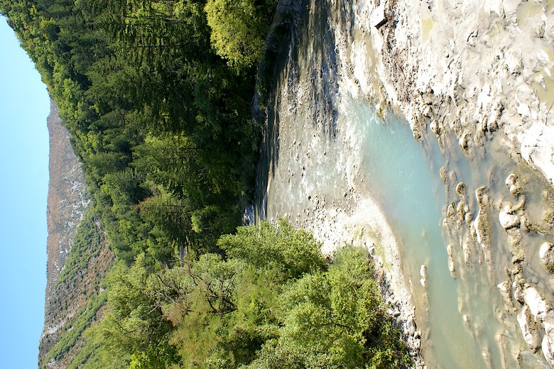 Serres (Hautes-Alpes) - Le Buëch (été 2022)