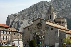Cathédrale Notre-Dame des Pommiers
