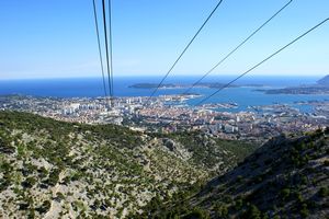 Descente du mont Faron en Téléphérique