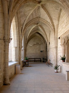 Une galerie du cloître