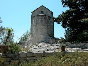Notre-Dame-de-Belvézet