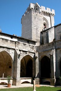 Le cloître