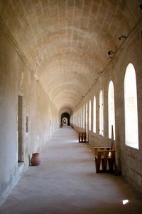 Galerie du cloître du cimetière